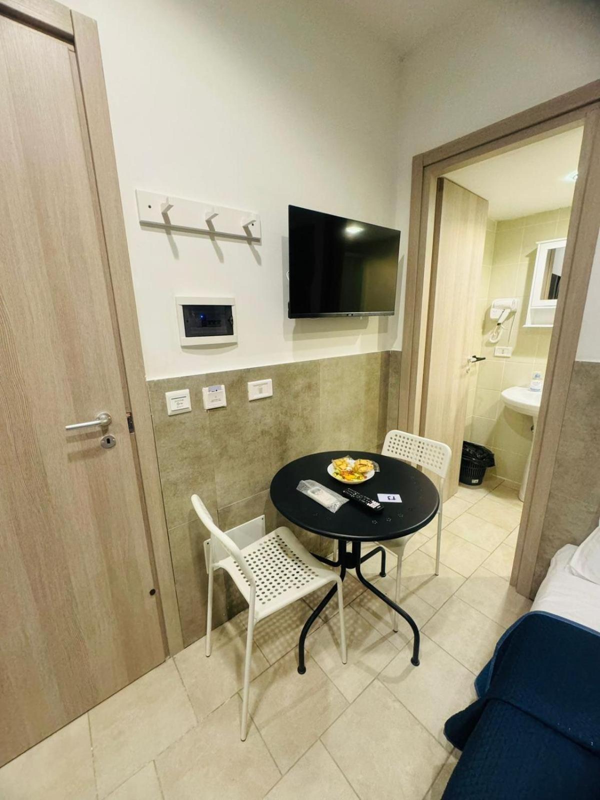 Terrazza Miracoli Napoli Aparthotel Kültér fotó