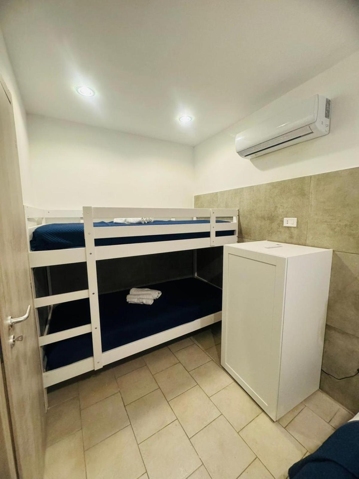 Terrazza Miracoli Napoli Aparthotel Kültér fotó